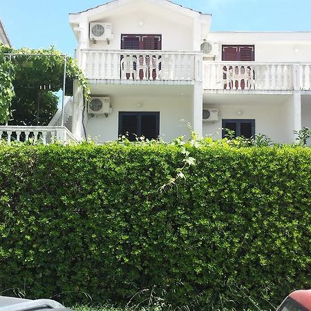 Apartments Fortunella Budva Bagian luar foto